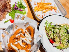 -HUZI虎滋精酿餐吧(京西大悦城店)