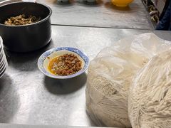 -胥佳烧鸡公牛肉面馆