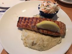 -Legal Sea Foods - Park Square