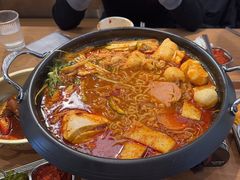 -WOW LUCKY创意韩料(龙阳广场店)