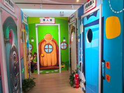 -斯坦熊亲子密室(富力广场店)