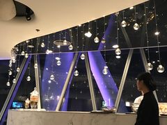 -广州塔卢特斯法国旋转餐厅