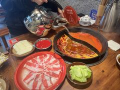 -憨铁匠火锅(红山6979店)
