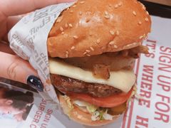 -The Habit Burger Grill 哈比特汉堡(爱琴海店)