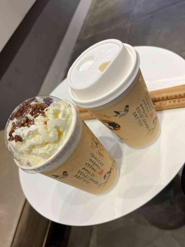 茶理宜世(东门町店)-"最近茶颜悦色快闪店来深圳以后,很快带火了.