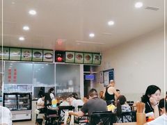 -继红顺河抄手名小吃