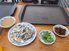 爆肚蘸料-门框胡同百年卤煮(新街口店)