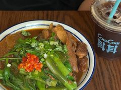 -CowCow其其·牛杂咖啡公司(六运店)