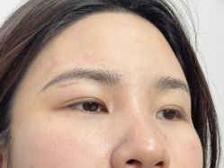 -一个差评成就的纹眉店