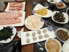 -楼外楼大刀肉传统火锅居(繁荣路店)