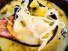 -周鱼小馆石锅酸菜鱼(活力汇店)