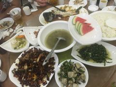 -顺峰渔港中国人的餐厅