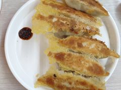 -鲜鲜锅贴(荆山路店)