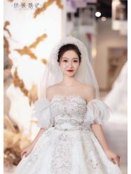 -欣薇婚纱(新源乐汇城店)