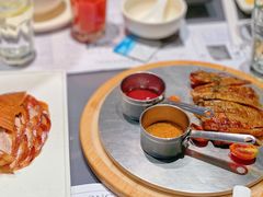酥不腻烤鸭-小大董·烤鸭(观景餐厅·南京西路店)