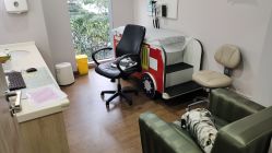 -睿宝儿科·眼科·口腔(静安大悦城门诊部)