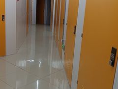 -安东易迷你自助仓储寄存仓库(杨浦店)