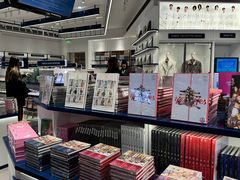 -一直娱POP研究所(万象城店)