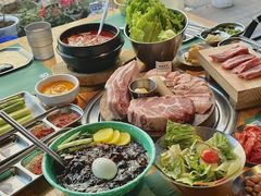 -唯成•韩国炭火烤肉 유성고기