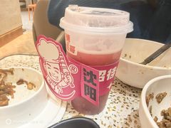 -小董哥烤串·爆汁大油边(故宫店)