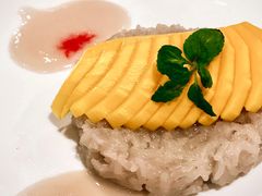 -Neary Khmer Restaurant