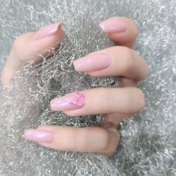 -蜜丝卡伦美甲美睫连锁