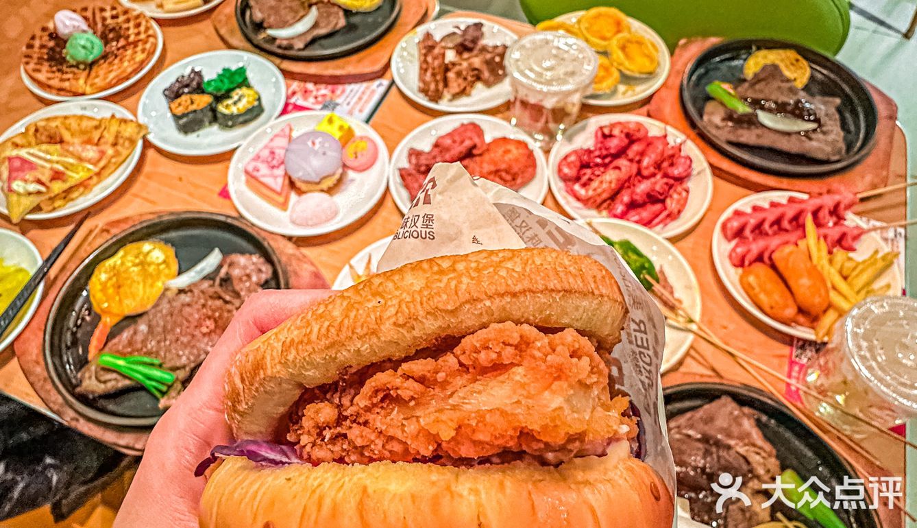 乌鲁木齐这里！！大学生的穷鬼快乐屋[流泪]