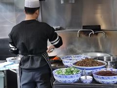 -老乌家特色小炒泡馍(大皮院店)