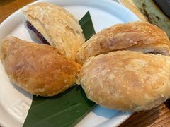 玫瑰鲜花饼-云海肴·汽锅鸡·云南菜(苏州中心店)