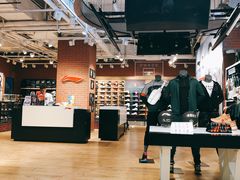 -李宁(大商新玛特店)