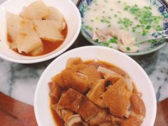 萝卜面筋-韦记牛杂汤(清晖园店)