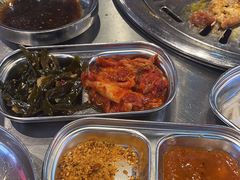 -哈哈碳都·牛肋条无限自助烤肉(台江万达店)