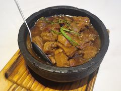 黑椒萝卜牛腩-粤小馆(天安云谷店)