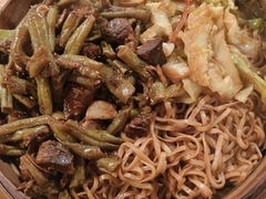 -笼王焖面