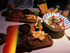 庙色唇特制沙拉-MUSICIAN庙色唇(東山店)