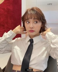 -AYO SALON
