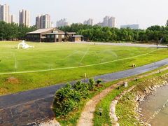 -蓝地时尚庄园(北京清河营地铁站店)