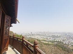 -灵岩山风景区