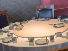 -八府香鸭·啫啫煲(华山路店)