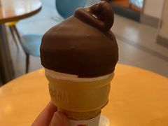 巧克力脆皮甜筒-DQ·蛋糕·冰淇淋(惠山万达店)