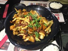 小山城麻辣香锅(陆家浜路店)-小山城麻辣香锅(新邻生活广场店)