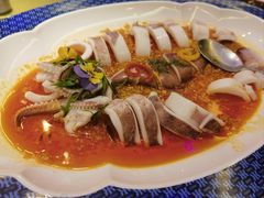 -荣誉海鲜酒楼(海湾店)