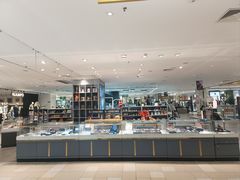 -王府井百货(中州中路店)