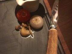 -恰餐厅及酒吧 CHAR Bar & Grill (北京丽都皇冠假日店)