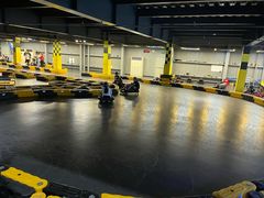 -极限PLAY运动娱乐新世界·团建派对潮玩休闲馆·室内蹦极高空游乐园