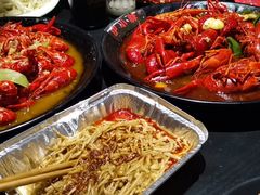 -沪小胖小龙虾(淮海中路旗舰店)