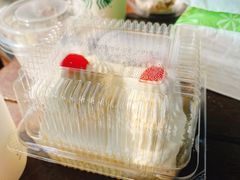 -红宝石·鲜奶小方·海派西点房(莘庄龙之梦店)