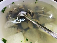 -四川小胡子海鲜(丁村万人海鲜广场店)