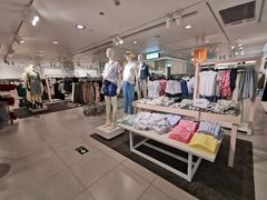 -H&M(天一广场店)