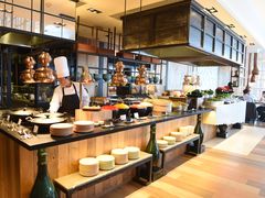 自助取餐区-松咖啡自助餐厅·松北香格里拉